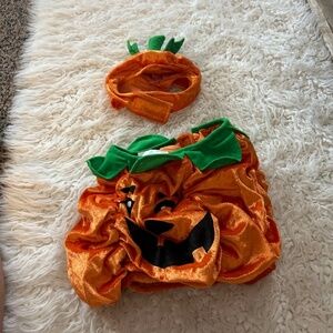 Clearance Petco DC Pumpkin pet costume small Halloween fall dog